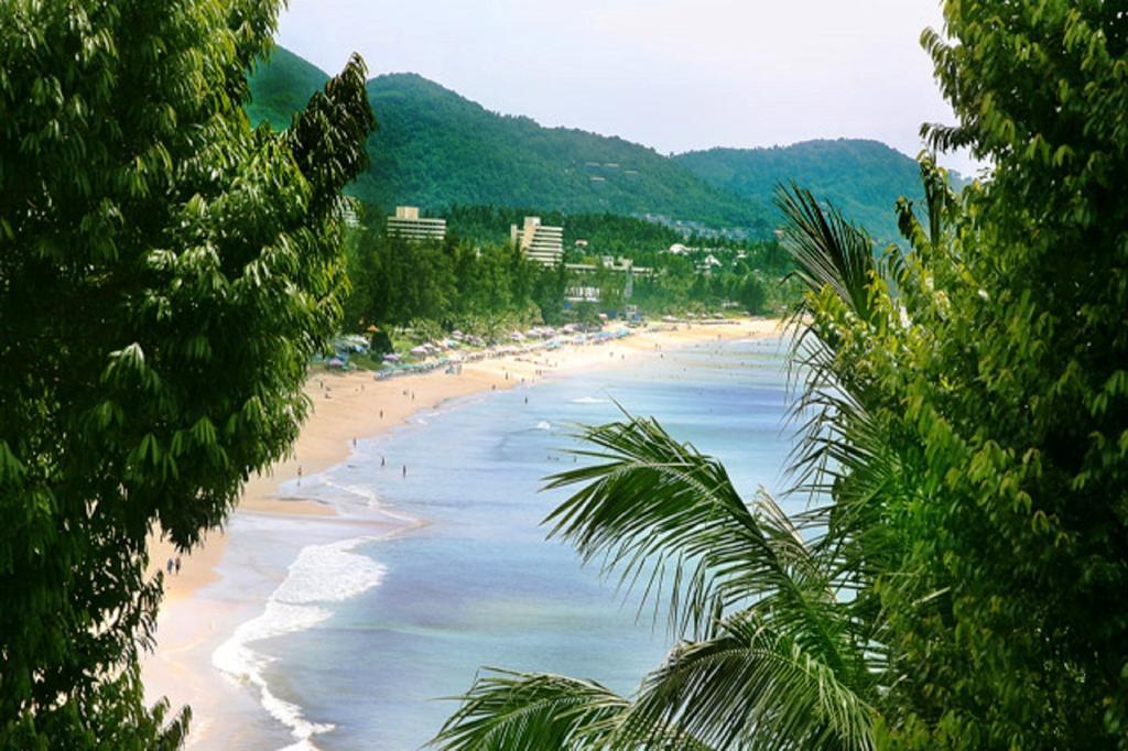 Отель Karon Cliff Contemporary Boutique Bungalows Экстерьер фото